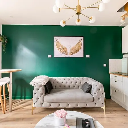 Sauna, Jacuzzi, Terrasse Et Parking Apartament